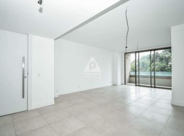 sala · RIO BY YOO. Apartamentos luxuosos de 3 quartos, suíte, vaga e infraestrutura completa. A venda no Fl