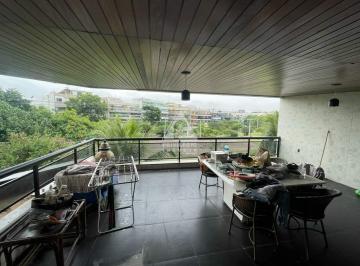 Apartamento · 248m² · 5 Quartos · 2 Vagas · Cobertura com 3 quartos no Recreio