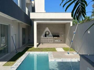 Casa · 212m² · 4 Quartos · 3 Vagas · CASA TRIPLEX 4 SUITES, 2 VAGAS E PISCINA - À VENDA - VARGEM PEQUENA