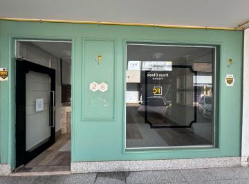 Comercial , Brasília · Loja com 122m² para locação em excelente ponto comercial de Águas Claras