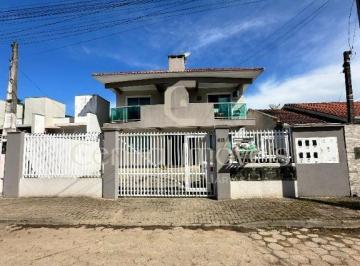 Apartamento · 71m² · 2 Quartos · 1 Vaga · Apto em Bal. Picarras