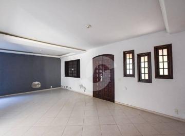 Casa · 216m² · 4 Quartos · 4 Vagas · Casa em Mata Paca, Niterói/RJ de 216m² 4 quartos à venda por R$ 740.000,00