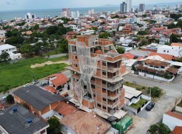 Apartamento · 88m² · 3 Quartos · 1 Vaga · Apartamento em Centro, Barra Velha/SC de 88m² 3 quartos à venda por R$ 668.918,00