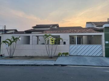 Apartamento · 200m² · 3 Quartos · Imoveis - em Redenção