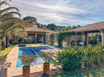 Casa · 550m² · 4 Quartos · 6 Vagas · Casa Moderna em Terreno Pleno - Alto Padrão com Acabamentos de Qualidade!