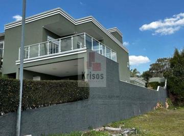 Casa · 335m² · 3 Quartos · 4 Vagas · Casa Contemporânea em Condomínio Completo - Um Refúgio com Natureza!