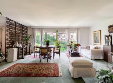 Apartamento · 270m² · 3 Quartos · 1 Vaga · Apartamento padrão, 270 metros, 4 dormitórios e 1 vaga, excelente localização, próximo ao Mackenzie.