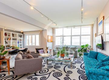 Apartamento · 130m² · 2 Quartos · 1 Vaga · Apartamento á Venda no Jardins com 130m², 2 quartos sendo 1 suíte, 1 vaga.