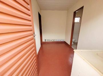 a6e0882621c8515a50157cab53f9fd3e70934df0 · Casa com 1 dormitório para alugar, 25 m² por R$ 850,00/mês - Setor Leste Universitário - Goiânia/GO
