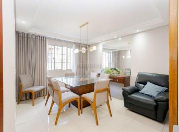 Casa · 130m² · 4 Quartos · 2 Vagas · Sobrado à venda no Guabirotuba