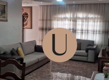 4da83d0e24254931ed60f13610e394614cefb17d · Sobrado à venda com 264m², 3 dormitórios e 6 vagas