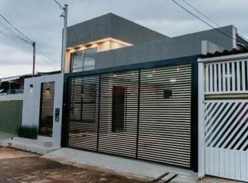 Casa · 135m² · 3 Quartos · 2 Vagas · Casa 03 quartos em Ceilândia DF,, suÍtes, 2 vagas, Aceita financiamento e FGTS, alto padrão, Psul