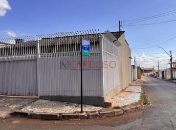 Casa · 112m² · 3 Quartos · 3 Vagas · Casa 3 quartos 1 suite casa na laje - Samambaia Norte