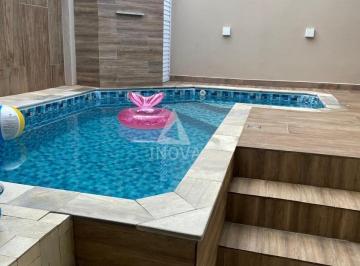 Casa · 210m² · 3 Quartos · 2 Vagas · Casa Alto Padrão Bairro Avaí
