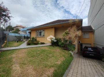 682228_i5576aC471_68222867c9aea53ae8d.jpg · CASA COM 5 QUARTOS E 281m² EM ÁREA DE 526m² NO BAIRRO DORES