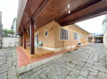 Imagem do Imóvel · Casa com 03 dormitórios no centro de Ubatuba.
