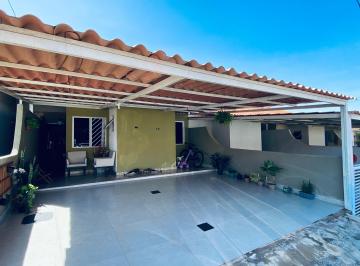 Casa de 3 quartos, Valparaíso de Goiás · Excelente casa em Condomínio fechado