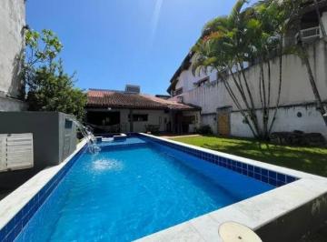 Casa de 4 quartos, Itanhaém · CASA COM PISCINA A VENDA NA PRAIA EM ITANHAÉM/SP