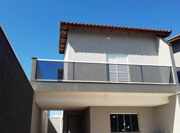 Casa de 4 quartos, Itanhaém · CASA COM PISCINA A VENDA NA PRAIA EM ITANHAÉM/SP