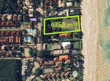 Foto 01 · PÉ NA AREIA EM MARESIAS  - GENEROSO TERRENO A VENDA COM 6750M² COM ESCRITURA DEFINITIVA