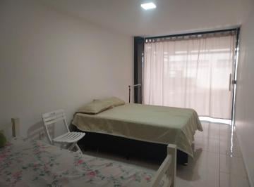 Apartamento de 1 quarto, Guarapari · Kit Net com garagem em Guarapari ES