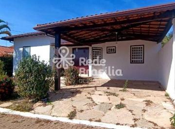 | Foto_migracao | 0 · Jardim Botânico 1 - Casa , 3 quatos sendo 1 suíte.