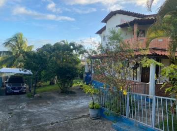 Casa de 3 quartos, Camaçari · Jardim flamboyants Casa 3/4 sala uma suíte área de serviço e varanda e garagens