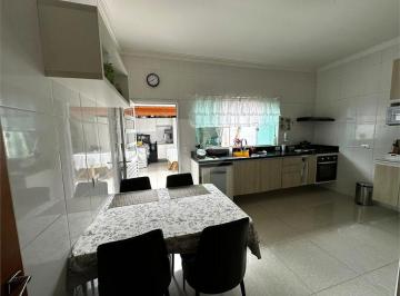 Área de Serviço · Imoveis - no Jardim Santo Antoninho