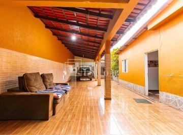 Casa · 200m² · 5 Quartos · 3 Vagas · QUADRA 12 SOBRADINHO 200M² 5 QUARTOS 2 BANHEIROS ESPAÇO GOURMET