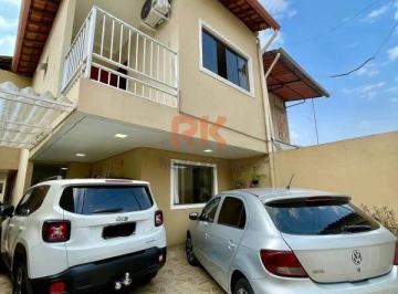 Casa · 150m² · 4 Quartos · 2 Vagas · Casa à venda, 4 quartos, 1 suíte, 2 vagas, Arvoredo I - Contagem/MG