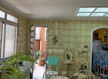Casa · 279m² · 3 Quartos · 2 Vagas · Sobrado com 3 domitórios e 2vagas - Vila Romana - Rua plana e arborizada.