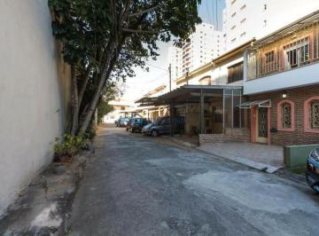 Casa · 126m² · 3 Quartos · 2 Vagas · Casa de Vila, ao lado do Shoping e Metrô Santa Cruz