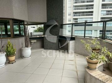 Apartamento · 250m² · 2 Quartos · 3 Vagas · Apartamento Penthouse no Panamby com 3 vagas paralelas e depósito privativo.