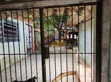 fd4f2db8416f6e56b0b2a3e1cff29edbd1b2bbd4 · Casa com 1 dormitório à venda, 60 m² por R$ 250.000,00 - Jardim Centenário - Rio Claro/SP