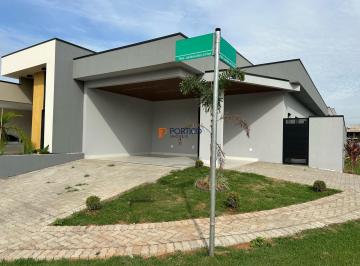 Casa · 128m² · 3 Quartos · 2 Vagas · Casa térrea de esquina com 3 suítes à venda no residencial Jardim dos Lírios!