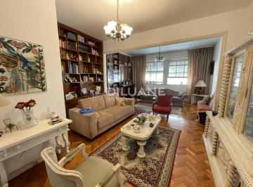 Apartamento · 130m² · 3 Quartos · 1 Vaga · Apartamento em Copacabana de 3 quartos com uma vaga