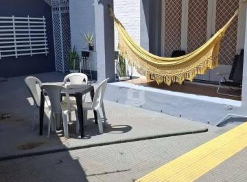 68aae873c00fbdf5a6271c3b07503fdb41971d68 · Casa Residencial ou Comercial à venda em Icarai