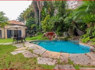 db4db82b88a3de4f25a23e44c833edae96e72764 · Casa no Cidade Jardim