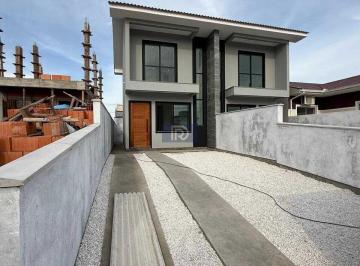 Casa · 66m² · 2 Quartos · 2 Vagas · Sobrado à venda no bairro Bela Vista - Palhoça/SC