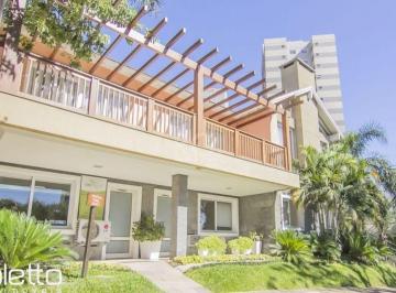 Casa · 649m² · 5 Quartos · 4 Vagas · Casa Para Comprar em condomínio com 5 quartos e 4 vagas no Jardim Botânico
