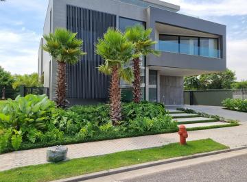 Foto 01 · CASA BARRA DA TIJUCA - CONDOMÍNIO ALPHAVILLE - 5 SUÍTES - 1.200 m².