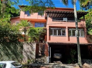 Foto 01 · CASA CONDOMÍNIO  ITANHANGÁ - EXCELENTE CUSTO BENEFÍCIO - TRIPLEX COM 4 QUARTOS.