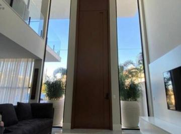 Foto 01 · PORTEIRA FECHADA - CASA NO RECREIO - RIVIERA DEL SOL - TRIPLEX COM 5 SUÍTES - 420m².