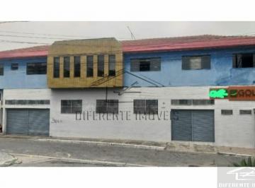 Comercial · 394m² · PRÉDIO COMERCIAL COM 13 SALAS E SALÃO NA ÁREA DE BAIXO