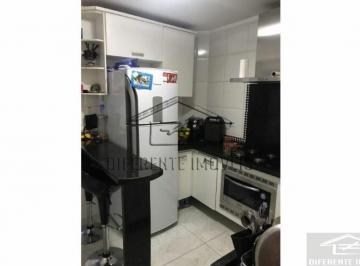 Casa · 100m² · 2 Quartos · 1 Vaga · CASA COM 2 QUARTOS E 1 VAGA PARA VENDA NA VILA RÉ