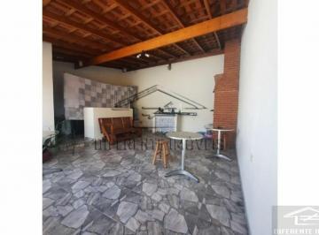 Casa · 230m² · 3 Quartos · 2 Vagas · Oportunidade Sobrado a Venda com 3 Suítes, 2 vagas no Jaraguá