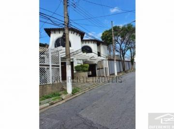 Casa · 520m² · 4 Quartos · 2 Vagas · CASA 4 DORMS -1 SUÍTE - 4 WC - OPORTUNIDADE !!!