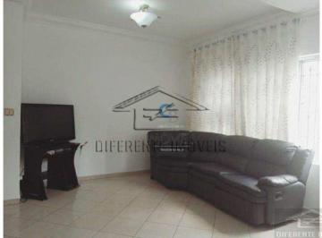 Casa · 320m² · 6 Quartos · 2 Vagas · Sobrado na Mooca para venda com 320m²
