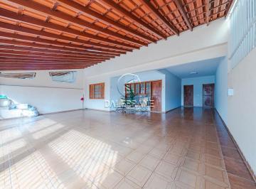 Casa de 4 quartos, Taguatinga · LINDA CASA NA QNB 09 COM 4 SUÍTES