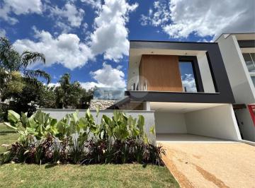 Casa · 222m² · 3 Quartos · 4 Vagas · Condomínio com 3 quartos à venda em Ondas - SP